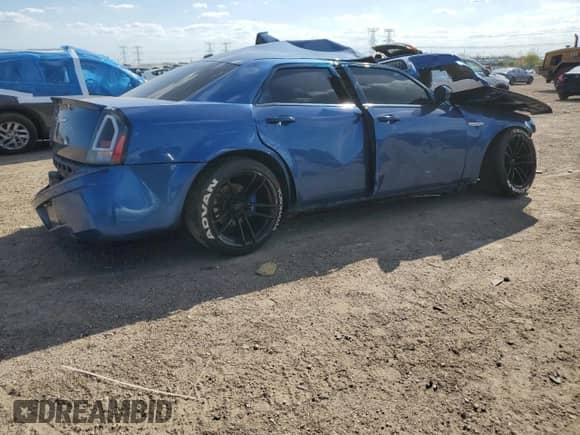 2009 Chrysler 300 C Hemi with VIN 2C3LA63T59H598036, listed as a Copart auction lot 55046715 with Not provided miles and Non repairable. Bid and sale history available at DreamBid. Image 3.