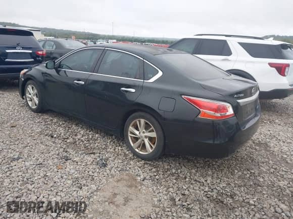 2015 Nissan Altima S with VIN 1N4AL3AP7FC126040, listed as a IAAI auction lot 43551569 with 138,288 mi miles and . Bid and sale history available at DreamBid. Image 3.