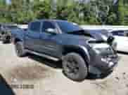 2017 Toyota Tacoma SR5 z VIN 5TFCZ5AN9HX079021, wystawiony jako Copart lot #81540915 z przebiegiem 207 109 mil mil oraz Szkoda całkowita • Salvage title. Historia ofert i sprzedaży dostępna na DreamBid. Obrazek 4.