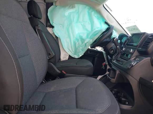 2023 Ram ProMaster Cargo z VIN 3C6LRVDG0PE579278, wystawiony jako IAAI lot #42852620 z przebiegiem 29 144 mil mil oraz . Historia ofert i sprzedaży dostępna na DreamBid. Obrazek 5.