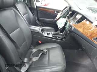 2014 Hyundai Equus Ultimate with VIN KMHGH4JH6EU073940, listed as a IAAI auction lot 41258654 with 134,733 mi miles and . Bid and sale history available at DreamBid. Image 5.