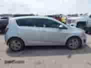 2015 Chevrolet Sonic LT с VIN 1G1JC6SH6F4148651, выставлен на аукционе IAAI как лот 43218591 с пробегом 161 499 миль миль и . История ставок и продаж доступна на DreamBid. Изображение 13.