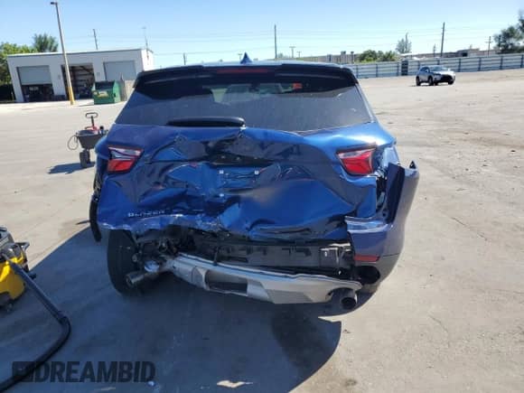 2022 Chevrolet Blazer LT z VIN 3GNKBCR48NS125331, wystawiony jako Copart lot #91179185 z przebiegiem 52 276 mil mil oraz Czysty tytuł • Clean title. Historia ofert i sprzedaży dostępna na DreamBid. Obrazek 6.