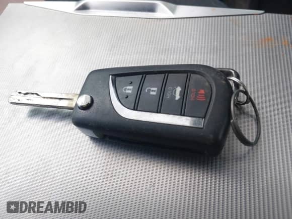 2023 Toyota Camry SE с VIN 4T1G11AK6PU813746, выставлен на аукционе IAAI как лот 41210012 с пробегом 34 717 миль миль и . История ставок и продаж доступна на DreamBid. Изображение 11.