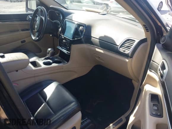 2019 Jeep Grand Cherokee Limited X с VIN 1C4RJEBG0KC802786, выставлен на аукционе IAAI как лот 43195750 с пробегом 108 360 миль миль и . История ставок и продаж доступна на DreamBid. Изображение 5.