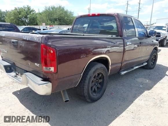 2004 Dodge 1500 SLT with VIN 1D7HA18N34S738252, listed as a IAAI auction lot 42723279 with 261,149 mi miles and . Bid and sale history available at DreamBid. Image 4.