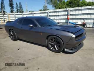2019 Dodge Challenger R/T Scat Pack with VIN 2C3CDZFJ4KH530061, listed as a Copart auction lot 84610785 with 98,642 mi miles and Non repairable. Bid and sale history available at DreamBid. Image 4.