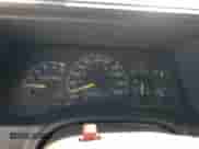 1996 Chevrolet Tahoe с VIN 1GNEK13R8TJ345220, выставлен на аукционе Copart как лот 64741305 с пробегом 166 830 миль миль и Списание • Salvage title. История ставок и продаж доступна на DreamBid. Изображение 9.