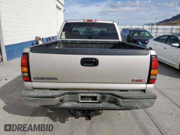 2004 GMC Sierra 1500 SLE с VIN 2GTEC19T841129002, выставлен на аукционе Copart как лот 80107765 с пробегом 244 613 миль миль и Чистый • Clean title. История ставок и продаж доступна на DreamBid. Изображение 6.