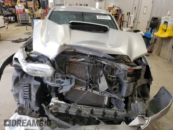 2019 Toyota Tacoma SR5 с VIN 3TMDZ5BN7KM070608, выставлен на аукционе Copart как лот 80529235 с пробегом 92 918 миль миль и Списание • Salvage title. История ставок и продаж доступна на DreamBid. Изображение 5.
