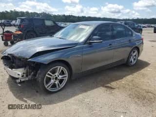 2013 BMW 3 Series 335i с VIN WBA3A9C53DF475101, выставлен на аукционе Copart как лот 60324855 с пробегом 153 085 миль миль и Списание • Salvage title. История ставок и продаж доступна на DreamBid. Изображение 1.