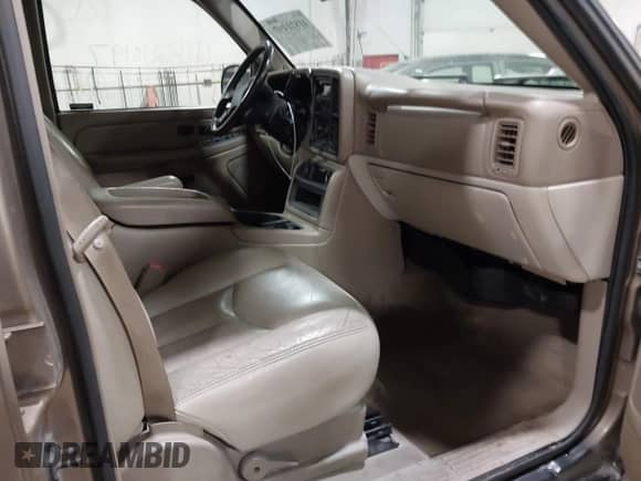 2004 Chevrolet Tahoe LS с VIN 1GNEK13Z34J166486, выставлен на аукционе IAAI как лот 41821497 с пробегом 164 388 миль миль и . История ставок и продаж доступна на DreamBid. Изображение 5.