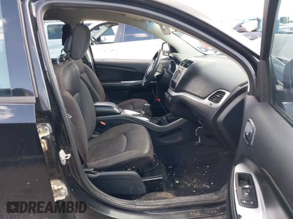 2015 Dodge Journey SE с VIN 3C4PDCAB5FT691915, выставлен на аукционе IAAI как лот 43126752 с пробегом 202 622 миль миль и . История ставок и продаж доступна на DreamBid. Изображение 5.