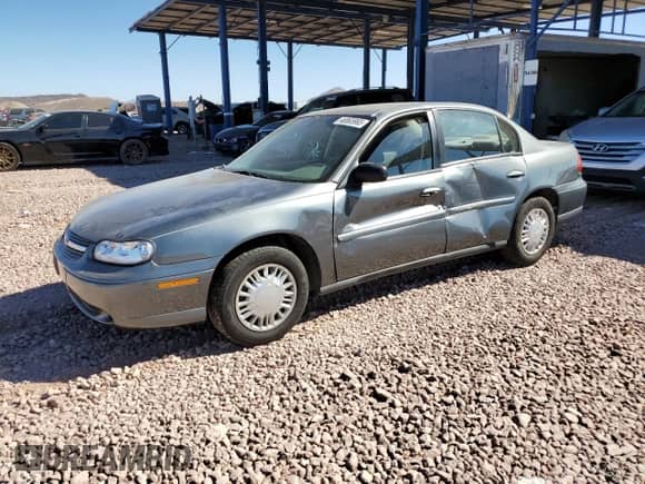 2005 Chevrolet Malibu Classic z VIN 1G1ND52F95M104052, wystawiony jako Copart lot #46865965 z przebiegiem 86 973 mil mil oraz Szkoda całkowita • Salvage title. Historia ofert i sprzedaży dostępna na DreamBid. Obrazek 1.