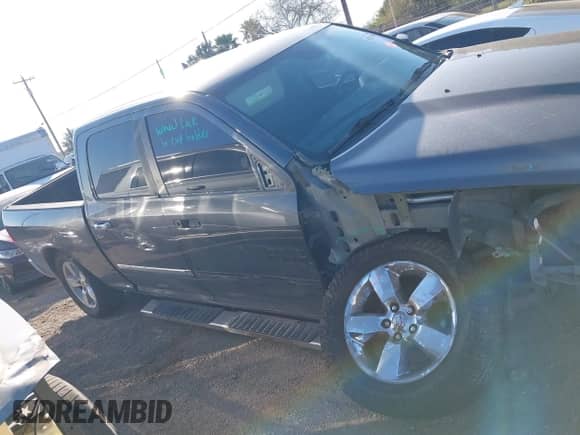 2016 Ram 1500 Big Horn с VIN 1C6RR7TT4GS112897, выставлен на аукционе IAAI как лот 41212981 с пробегом 157 530 миль миль и . История ставок и продаж доступна на DreamBid. Изображение 14.