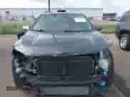 2020 Chevrolet Equinox LT z VIN 3GNAXTEV8LS597229, wystawiony jako IAAI lot #42787783 z przebiegiem 86 895 mil mil oraz . Historia ofert i sprzedaży dostępna na DreamBid. Obrazek 13.