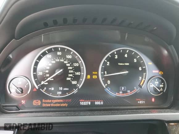 2013 BMW 7 Series 750i с VIN WBAYA8C56DC996704, выставлен на аукционе Copart как лот 64466705 с пробегом 102 278 миль миль и Списание • Salvage title. История ставок и продаж доступна на DreamBid. Изображение 9.