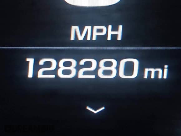 2018 Chevrolet Tahoe Premier with VIN 1GNSKCKC6JR136925, listed as a IAAI auction lot 41082133 with 128,280 mi miles and . Bid and sale history available at DreamBid. Image 16.