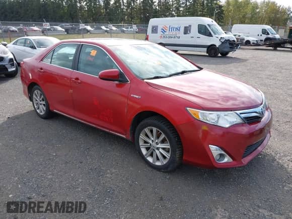 2012 Toyota Camry XLE with VIN 4T1BD1FK3CU011692, listed as a IAAI auction lot 43367512 with 415,670 mi miles and . Bid and sale history available at DreamBid. Image 1.