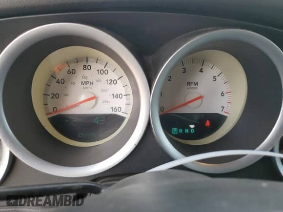 2005 Dodge Magnum SXT with VIN 2D4GZ48V75H557876, listed as a Copart auction lot 43465085 with 191,632 mi miles and Salvage title. Bid and sale history available at DreamBid. Image 9.