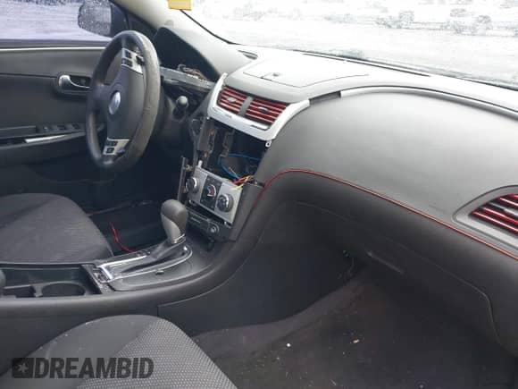 2010 Chevrolet Malibu 1LT с VIN 1G1ZC5EB0AF304104, выставлен на аукционе IAAI как лот 41952854 с пробегом Не указан миль и . История ставок и продаж доступна на DreamBid. Изображение 5.