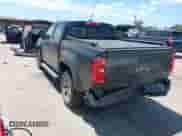 2019 Chevrolet Colorado 4WD Z71 с VIN 1GCGTDEN7K1333911, выставлен на аукционе IAAI как лот 42827320 с пробегом 84 508 миль миль и . История ставок и продаж доступна на DreamBid. Изображение 3.