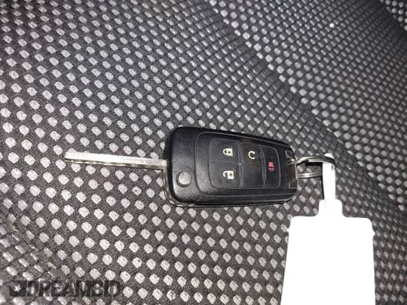 2015 Chevrolet Equinox LT z VIN 2GNALBEK6F1170823, wystawiony jako IAAI lot #42985118 z przebiegiem 105 811 mil mil oraz . Historia ofert i sprzedaży dostępna na DreamBid. Obrazek 11.