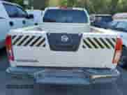 2016 Nissan Frontier S z VIN 1N6BD0CT3GN718770, wystawiony jako Copart lot #70010885 z przebiegiem 185 079 mil mil oraz Czysty tytuł • Clean title. Historia ofert i sprzedaży dostępna na DreamBid. Obrazek 6.