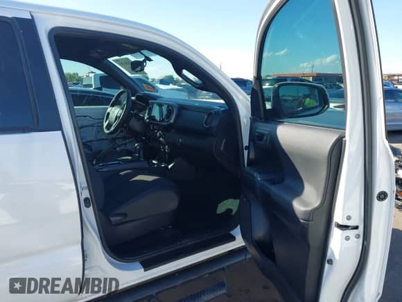 2017 Toyota Tacoma SR5 with VIN 3TMCZ5AN0HM103406, listed as a IAAI auction lot 43450785 with 96,527 mi miles and . Bid and sale history available at DreamBid. Image 5.