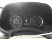 2019 Hyundai Veloster Premium z VIN KMHTG6AF8KU019918, wystawiony jako Copart lot #56999235 z przebiegiem 59 615 mil mil oraz Szkoda całkowita • Salvage title. Historia ofert i sprzedaży dostępna na DreamBid. Obrazek 9.