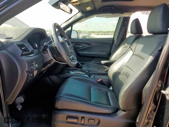 2019 Honda Passport Touring with VIN 5FNYF7H98KB000040, listed as a Copart auction lot 68491955 with 48,418 mi miles and Salvage title. Bid and sale history available at DreamBid. Image 7.