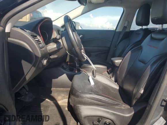 2017 Jeep Compass Trailhawk with VIN 3C4NJDDB3HT630454, listed as a Copart auction lot 63787745 with 166,709 mi miles and Clean title. Bid and sale history available at DreamBid. Image 7.