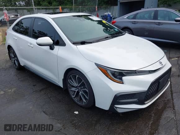 2021 Toyota Corolla XSE z VIN 5YFT4MCE0MP080654, wystawiony jako IAAI lot #42855884 z przebiegiem 48 840 mil mil oraz . Historia ofert i sprzedaży dostępna na DreamBid. Obrazek 1.