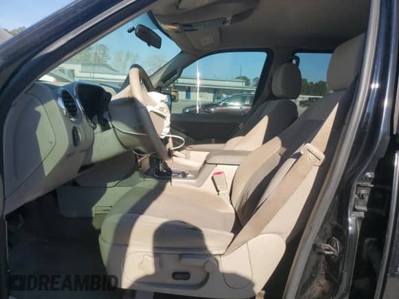 2006 Ford Explorer XLT z VIN 1FMEU73876UB70180, wystawiony jako Copart lot #50069165 z przebiegiem 266 721 mil mil oraz Szkoda całkowita • Salvage title. Historia ofert i sprzedaży dostępna na DreamBid. Obrazek 7.