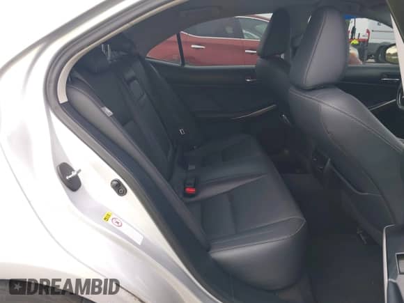 2016 Lexus IS 200t с VIN JTHBA1D22G5003114, выставлен на аукционе IAAI как лот 43199347 с пробегом 119 471 миль миль и . История ставок и продаж доступна на DreamBid. Изображение 8.