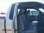 2013 Ford F-150 XLT z VIN 1FTMF1CM9DFB20984, wystawiony jako IAAI lot #43336851 z przebiegiem 312 173 mil mil oraz . Historia ofert i sprzedaży dostępna na DreamBid. Obrazek 8.