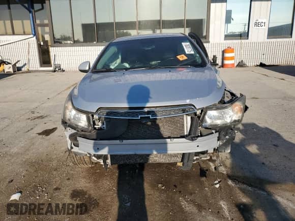 2011 Chevrolet Cruze LTZ z VIN 1G1PH5S91B7178776, wystawiony jako Copart lot #70820775 z przebiegiem 100 785 mil mil oraz Szkoda całkowita • Salvage title. Historia ofert i sprzedaży dostępna na DreamBid. Obrazek 5.