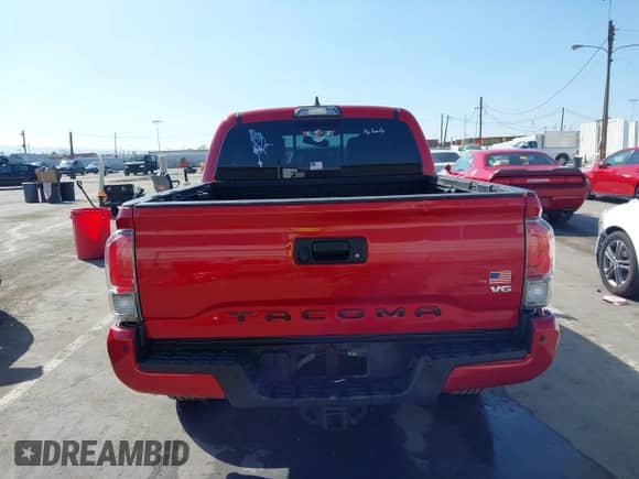 2017 Toyota Tacoma Limited с VIN 3TMEZ5CN1HM026437, выставлен на аукционе IAAI как лот 43379258 с пробегом 125 482 миль миль и . История ставок и продаж доступна на DreamBid. Изображение 17.