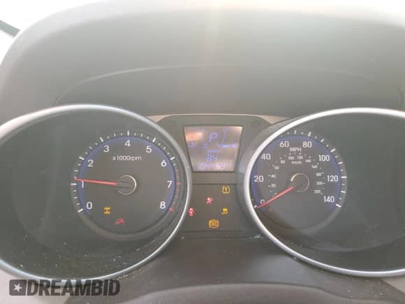 2015 Hyundai Tucson SE с VIN KM8JUCAG5FU061802, выставлен на аукционе Copart как лот 64966615 с пробегом 104 459 миль миль и На запчасти • Non repairable. История ставок и продаж доступна на DreamBid. Изображение 9.