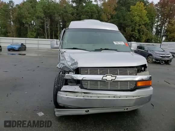 2003 Chevrolet Express Cargo YF7 Upfitter с VIN 1GBFG15T031162552, выставлен на аукционе Copart как лот 79677874 с пробегом 187 193 миль миль и Списание • Salvage title. История ставок и продаж доступна на DreamBid. Изображение 11.