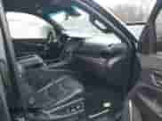 2016 Cadillac Escalade ESV Platinum с VIN 1GYS4KKJ9GR239111, выставлен на аукционе IAAI как лот 41627506 с пробегом 145 105 миль миль и . История ставок и продаж доступна на DreamBid. Изображение 5.