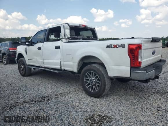 2017 Ford F-250 King Ranch with VIN 1FT7W2BT4HED10960, listed as a Copart auction lot 70839575 with 160,396 mi miles and Salvage title. Bid and sale history available at DreamBid. Image 2.