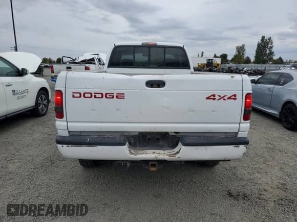 1997 Dodge 2500 with VIN 3B7KF23Z3VG816748, listed as a Copart auction lot 85369485 with 184,012 mi miles and Clean title. Bid and sale history available at DreamBid. Image 6.