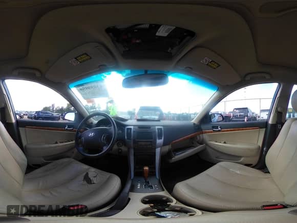2009 Hyundai Sonata Limited с VIN 5NPEU46F69H531281, выставлен на аукционе IAAI как лот 43059959 с пробегом 165 394 миль миль и . История ставок и продаж доступна на DreamBid. Изображение 18.