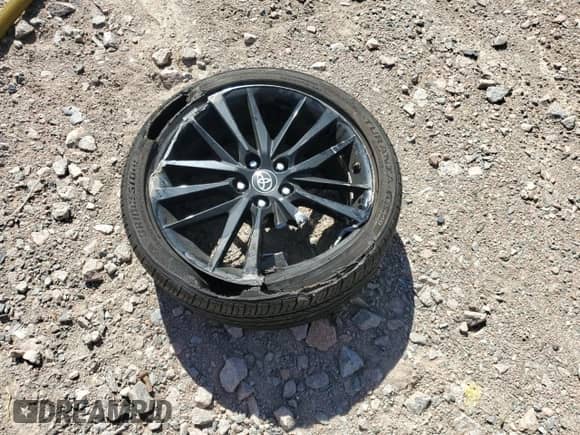 2023 Toyota Camry Hybrid XSE с VIN 4T1K31AK9PU055647, выставлен на аукционе Copart как лот 85590585 с пробегом 23 200 миль миль и Списание • Salvage title. История ставок и продаж доступна на DreamBid. Изображение 12.