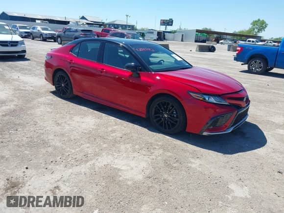 2022 Toyota Camry Hybrid XSE с VIN 4T1K31AK6NU037488, выставлен на аукционе IAAI как лот 42090482 с пробегом 53 505 миль миль и . История ставок и продаж доступна на DreamBid. Изображение 1.