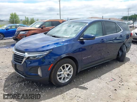 2022 Chevrolet Equinox LT с VIN 3GNAXUEV2NL314200, выставлен на аукционе IAAI как лот 42743791 с пробегом 45 487 миль миль и . История ставок и продаж доступна на DreamBid. Изображение 2.