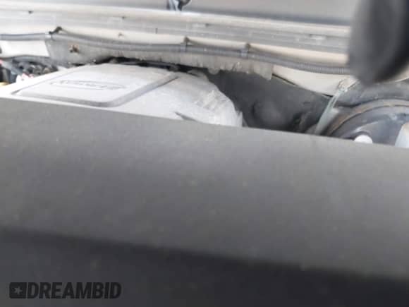 2008 GMC Sierra 1500 Work Truck z VIN 1GTEC14C78Z224266, wystawiony jako IAAI lot #42735583 z przebiegiem 129 924 mil mil oraz . Historia ofert i sprzedaży dostępna na DreamBid. Obrazek 10.