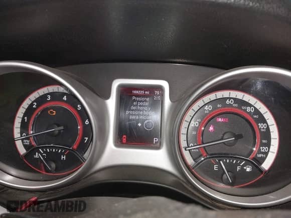 2013 Dodge Journey American Value z VIN 3C4PDCAB0DT584509, wystawiony jako IAAI lot #43497035 z przebiegiem 169 225 mil mil oraz . Historia ofert i sprzedaży dostępna na DreamBid. Obrazek 7.