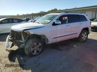 2013 Jeep Grand Cherokee Limited с VIN 1C4RJFBGXDC580878, выставлен на аукционе Copart как лот 85937305 с пробегом 188 046 миль миль и Списание • Salvage title. История ставок и продаж доступна на DreamBid. Изображение 1.